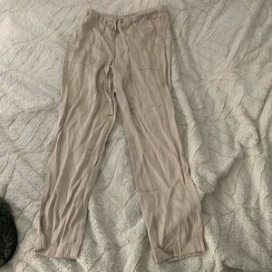 Vince Women’s Light Beige Joggers